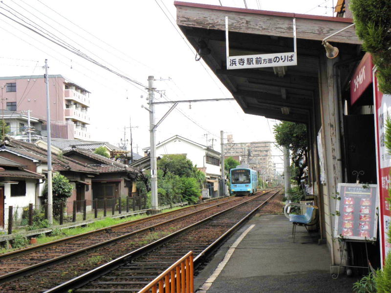 北天下茶屋駅ホーム