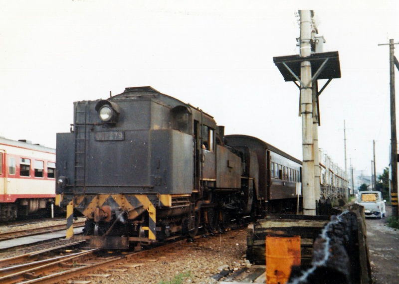 紀勢本線新宮駅で入れ替えをしていたＣ１１-279