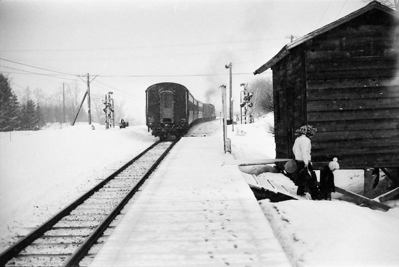昭和の駅の風景　石北本線　瀬戸瀬と間違って降りた新栄野駅。