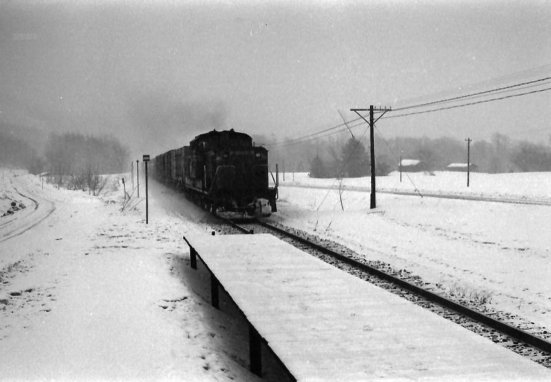 約４時間後にようやく拾ってくれた列車。