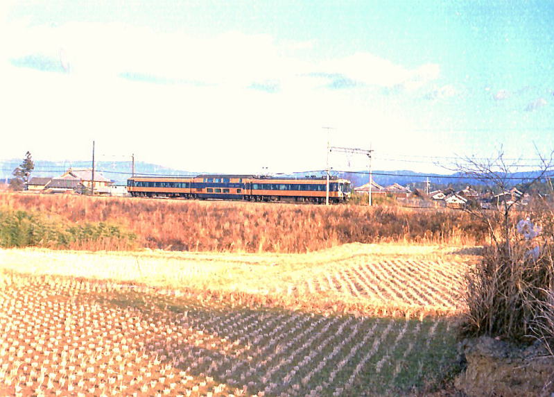 昭和４８年１月　近鉄大阪線美旗付近　二代目のビスタカー