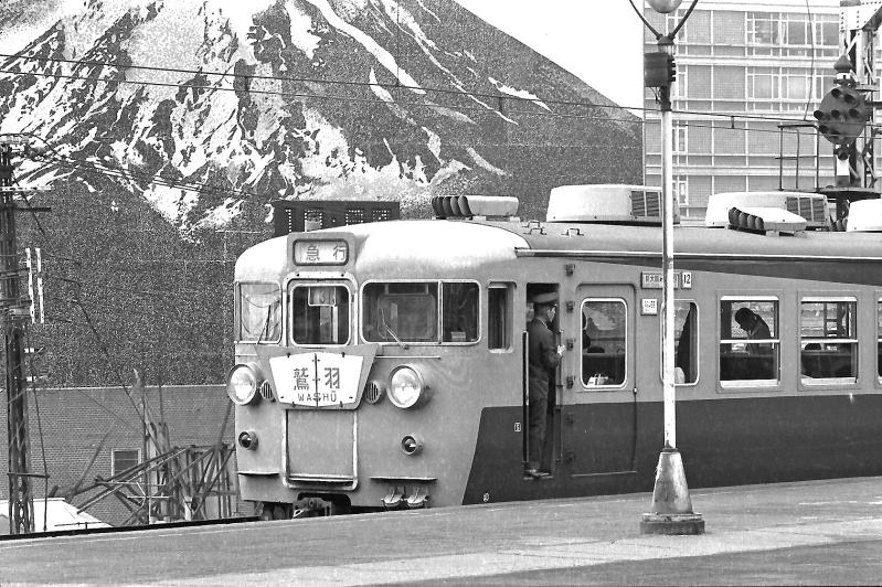 三ノ宮駅の急行鷲羽　昭和４６年５月