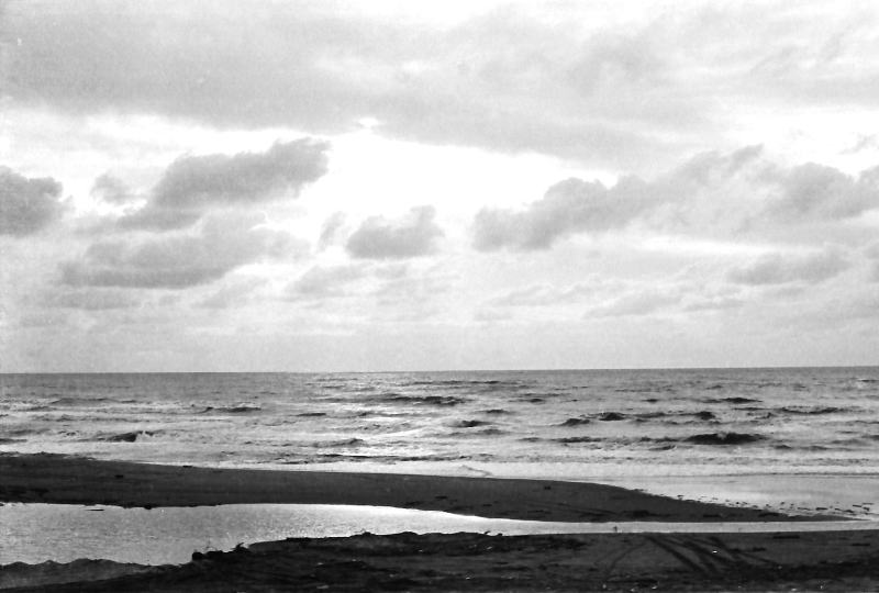 昭和４９（１９７４）年９月　羽越本線から見た日本海