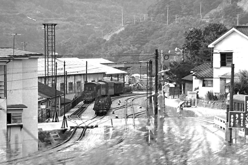 中央本線の車窓から見えていた王滝森林鉄道