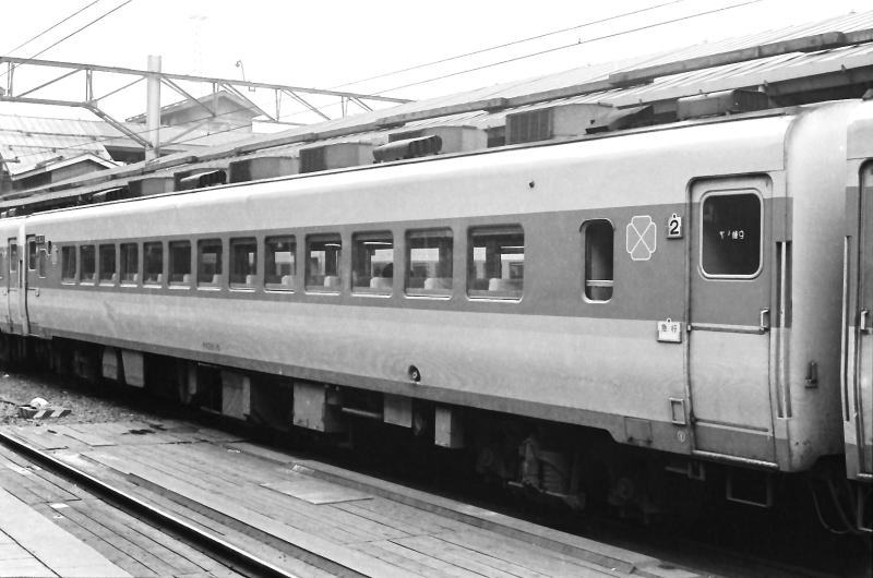 北海道向けのグリーン気動車　キロ２６