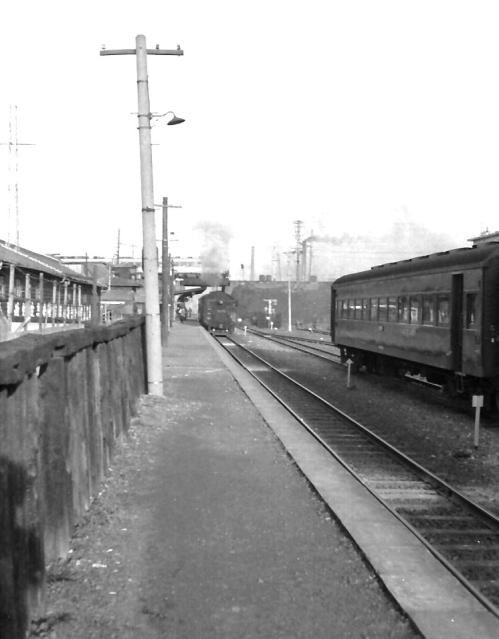 昭和４４（１９６９）年３月の紀伊中ノ島駅。