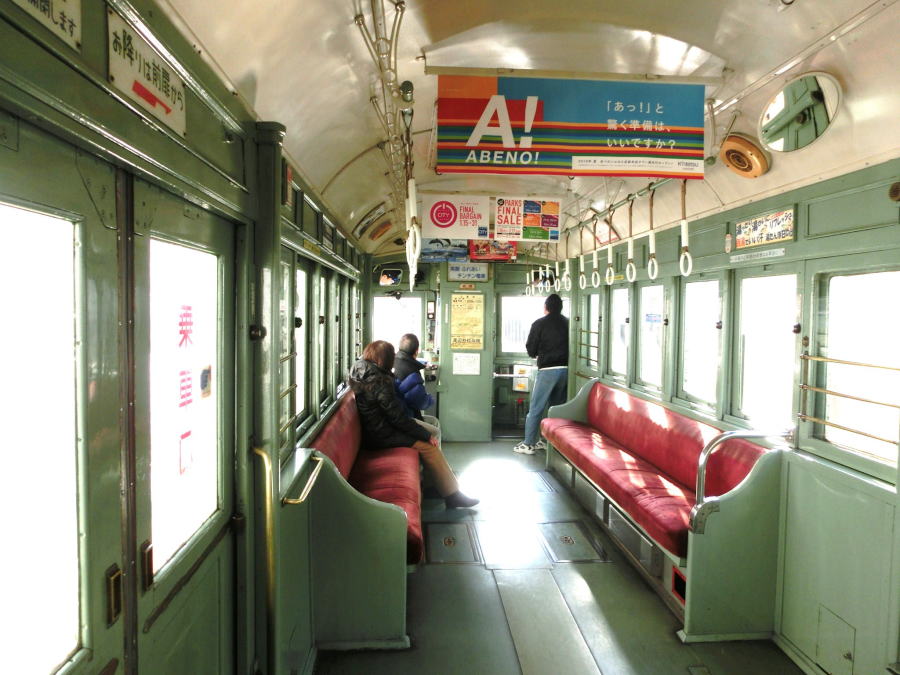 阪堺電軌１６６号車　車内