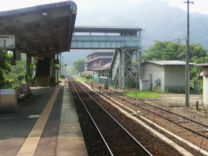 一部分だけ残っている待避線