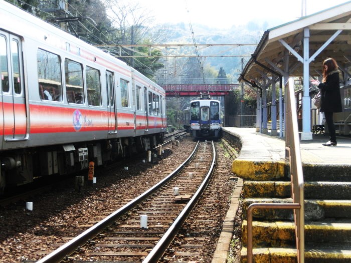 九度山駅での電車の離合