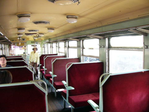 もう一度紀州鉄道キハ６０３の車内
