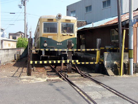 紀州鉄道の終点・西御坊に着いたキハ６０３