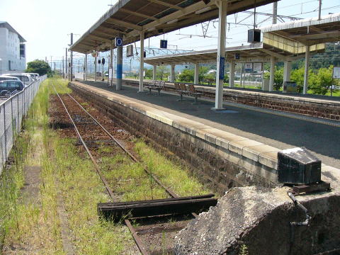 紀州鉄道ホームは紀勢本線御坊駅の０番線