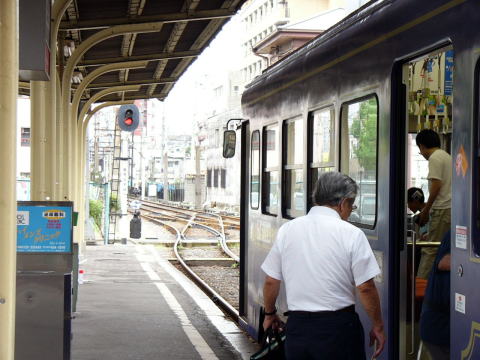 折り返し浜寺駅前に向かう阪堺電車