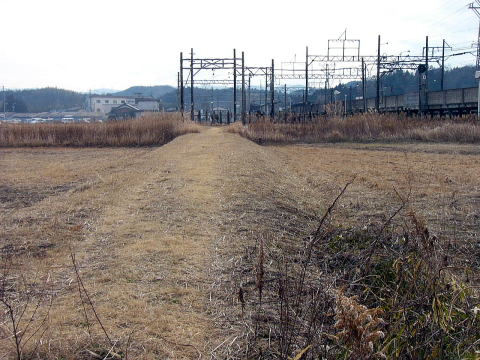 伊賀神戸に入る線路跡