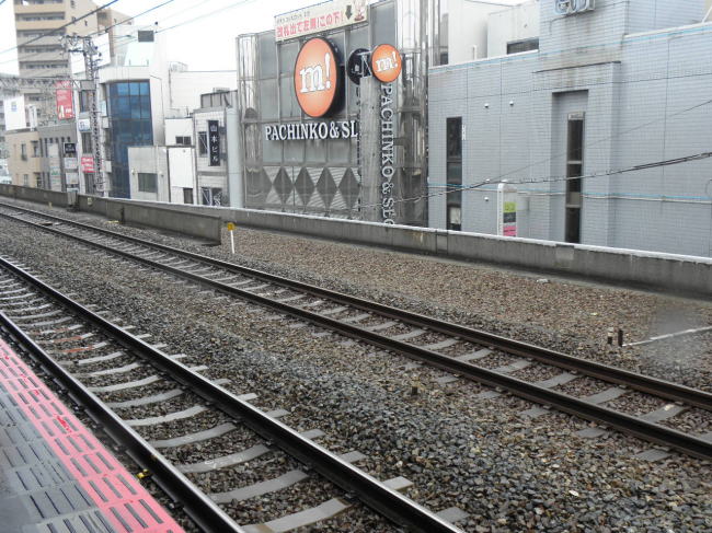 大阪中央市場引き込み線へのスロープ