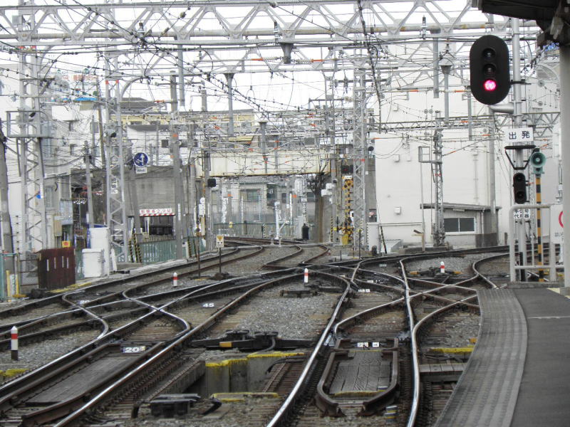 反対側の京都河原町・北千里方向