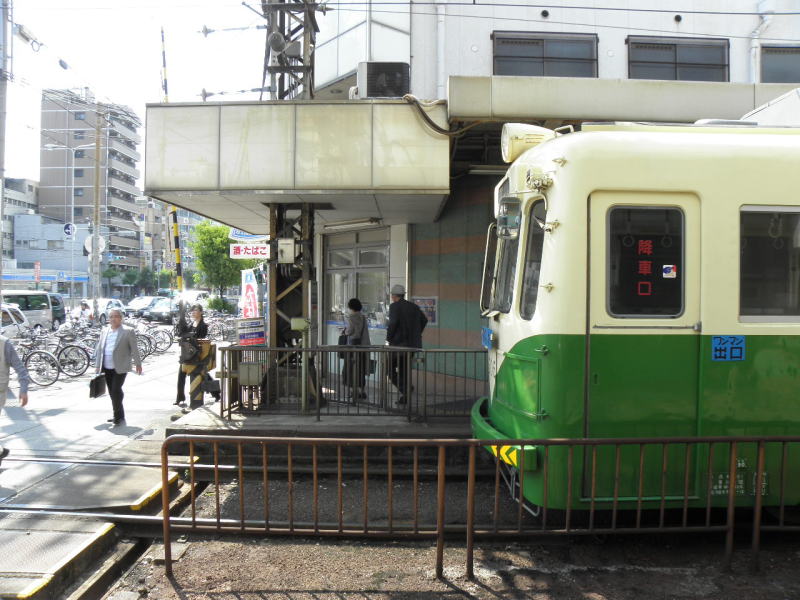 住吉方面からやってきた阪堺電車　恵美須町行き