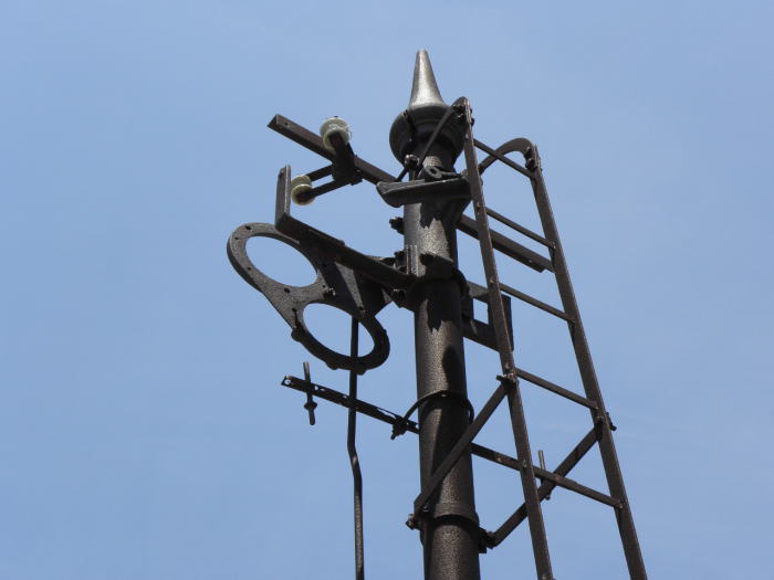 腕木のない信号機