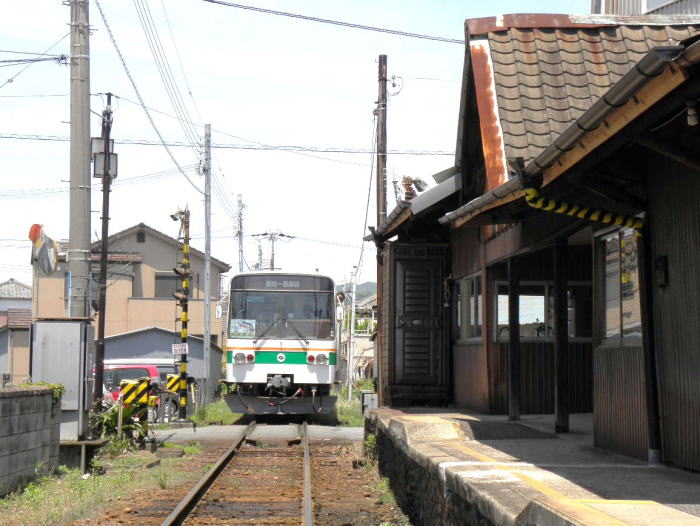 西御坊に到着するキテツ２号