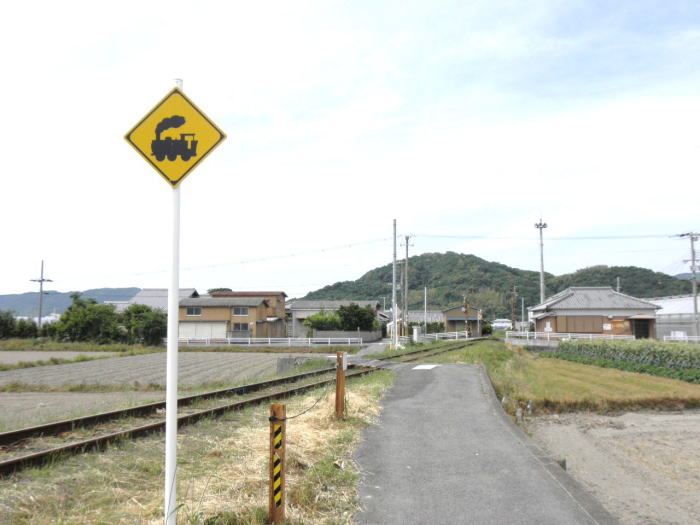 蒸気機関車の踏切マーク