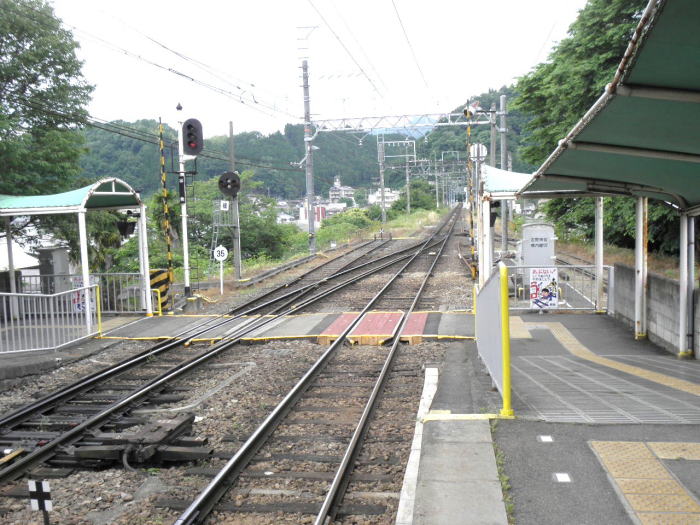 吉野神宮ホームから大和上市方向を見る