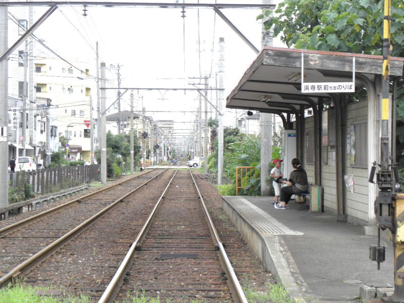聖天坂という割には全く平坦な線路