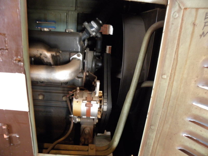 まだ動きそうなDB１０のエンジン