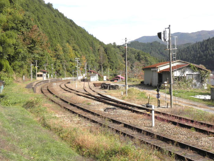 津山側から見た那岐駅