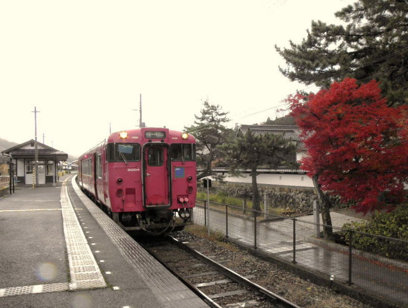 播但線竹田駅のキハ４１