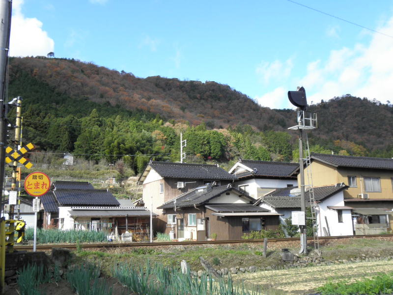 駅の裏手の竹田城跡