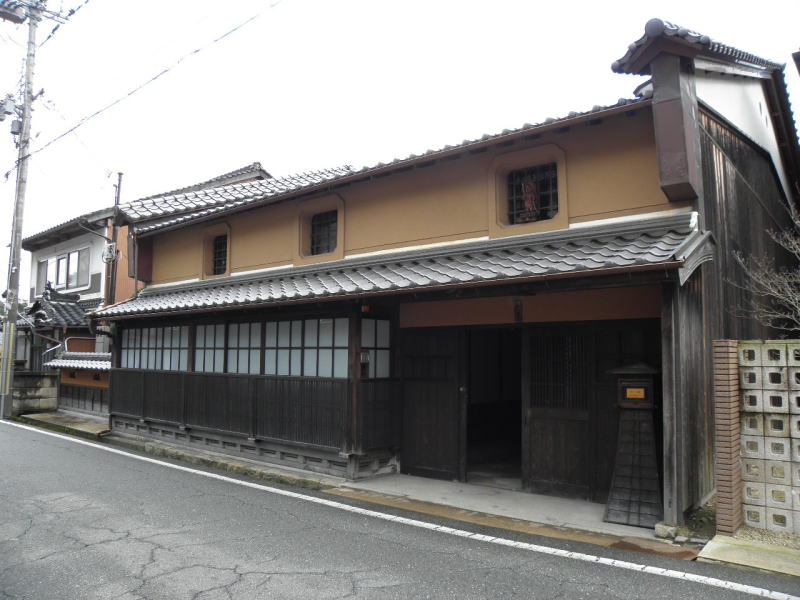 うだつの有る立派な民家