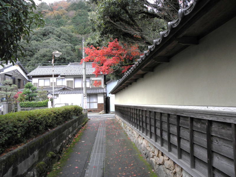 竹田町の屋敷の塀